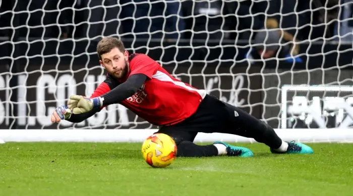 Framed Print : Frank Fielding of Bristol City in Action Against Derby County - Sky Bet Championship Framed Print : Frank Fielding of Bristol City in Action Against Derby County - Sky Bet Championship