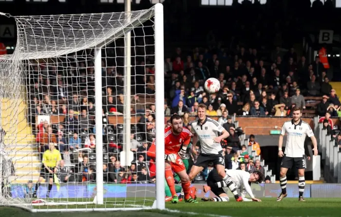 Framed Print : Fulham's Lonergan Watching as Bristol City Misses Wide Framed Print : Fulham's Lonergan Watching as Bristol City Misses Wide