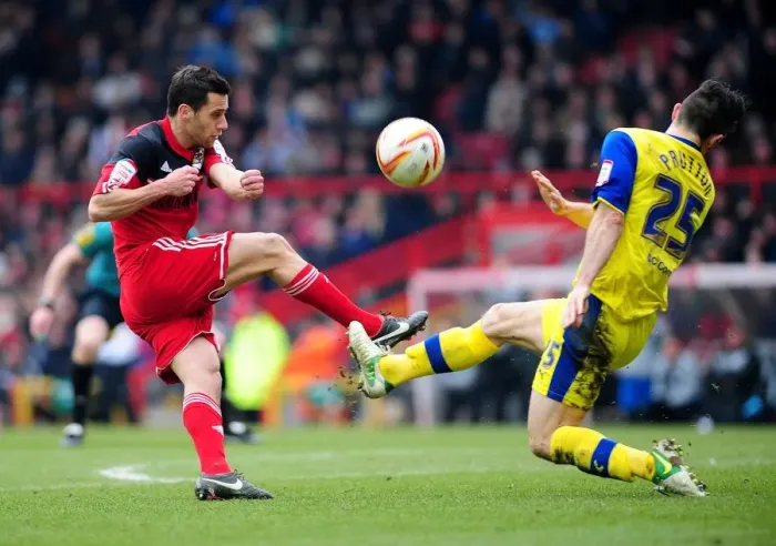 Framed Print : Game-Changing Moment: Sam Baldock's Stunner for Bristol City vs Sheffield Wednesday, April 2013 Framed Print : Game-Changing Moment: Sam Baldock's Stunner for Bristol City vs Sheffield Wednesday, April 2013