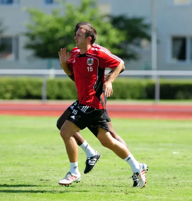 Framed Print : Gavin Williams: Intense Focus during Training with Bristol City FC Framed Print : Gavin Williams: Intense Focus during Training with Bristol City FC
