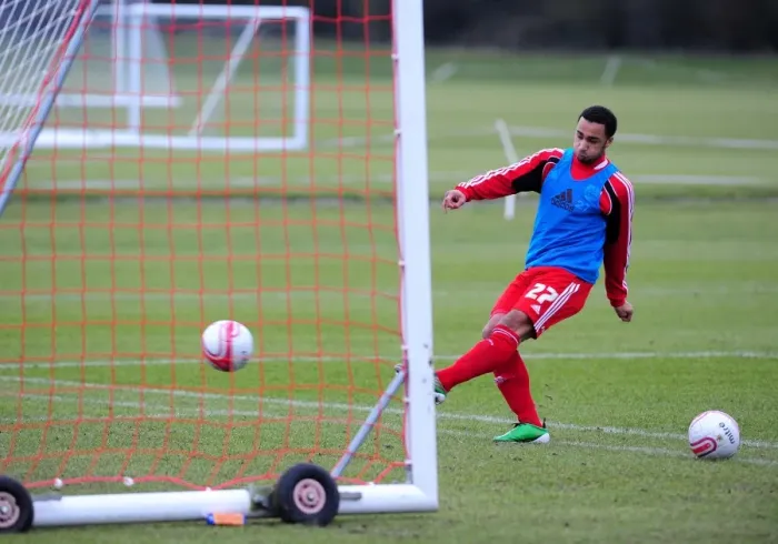 Framed Print : A Glimpse into the Future: Bristol City Res vs Southampton Res - Season 10-11