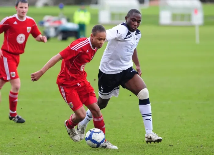 Framed Print : A Glimpse into the Future: Bristol City U18 vs. Tottenham Hotspur U18 - Season 10-11 Framed Print : A Glimpse into the Future: Bristol City U18 vs. Tottenham Hotspur U18 - Season 10-11