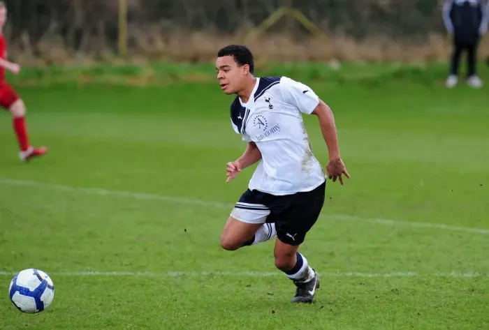 Framed Print : A Glimpse into the Future: Bristol City U18 vs. Tottenham Hotspur U18 - Season 10-11 Framed Print : A Glimpse into the Future: Bristol City U18 vs. Tottenham Hotspur U18 - Season 10-11