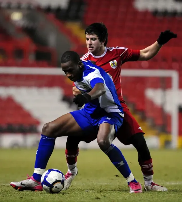 Framed Print : A Glimpse into the Future: U18 Clash - Bristol City vs Birmingham City, Season 10-11 Framed Print : A Glimpse into the Future: U18 Clash - Bristol City vs Birmingham City, Season 10-11