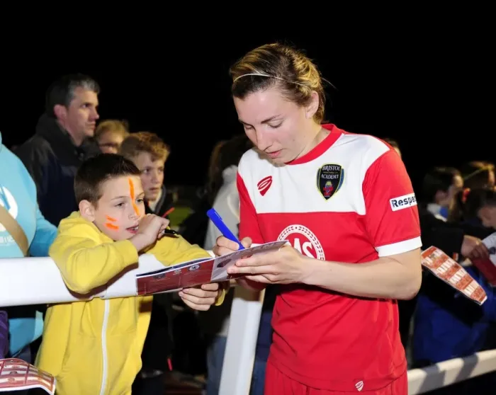 Framed Print : Grace McCarthy of Bristol Academy Signing Autographs During BAWFC vs Chelsea Ladies Match Framed Print : Grace McCarthy of Bristol Academy Signing Autographs During BAWFC vs Chelsea Ladies Match