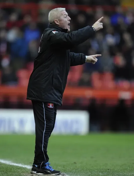 Framed Print : Graham Kavanagh and Carlisle United Square Off Against Bristol City in Sky Bet League One (January 2, 2014) Framed Print : Graham Kavanagh and Carlisle United Square Off Against Bristol City in Sky Bet League One (January 2, 2014)