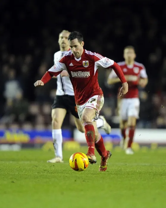 Framed Print : Greg Cunningham in Action: Bristol City vs MK Dons, Sky Bet League One, Ashton Gate Framed Print : Greg Cunningham in Action: Bristol City vs MK Dons, Sky Bet League One, Ashton Gate