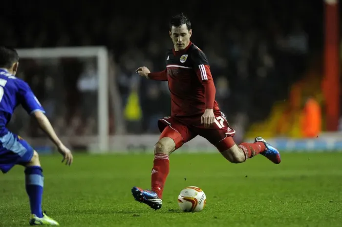 Framed Print : Gregg Cunningham Scores the Opener: Bristol City vs. Watford (January 2013) Framed Print : Gregg Cunningham Scores the Opener: Bristol City vs. Watford (January 2013)