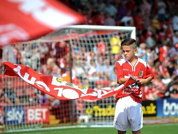 Guard of Honor: Bristol City Welcomes Scunthorpe United at Ashton Gate