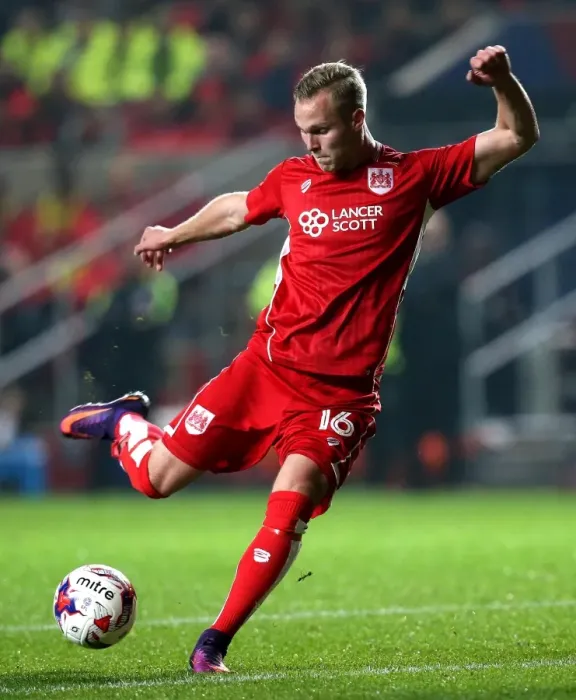 Framed Print : Gustav Engvall's Shot: Bristol City vs Hull City, EFL Cup, 2016