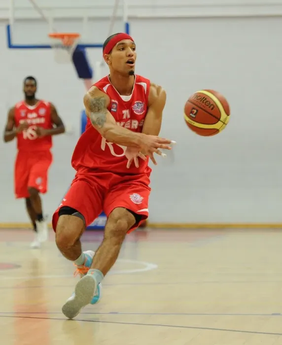 Framed Print : A High-Flying Showdown: Bristol Flyers vs Manchester Giants Basketball Clash at SGS Wise Campus (British Basketball League)