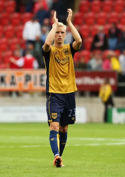 Framed Print : Hordur Magnusson of Bristol City Applauds Fans at Rotherham United Match, Sky Bet Championship