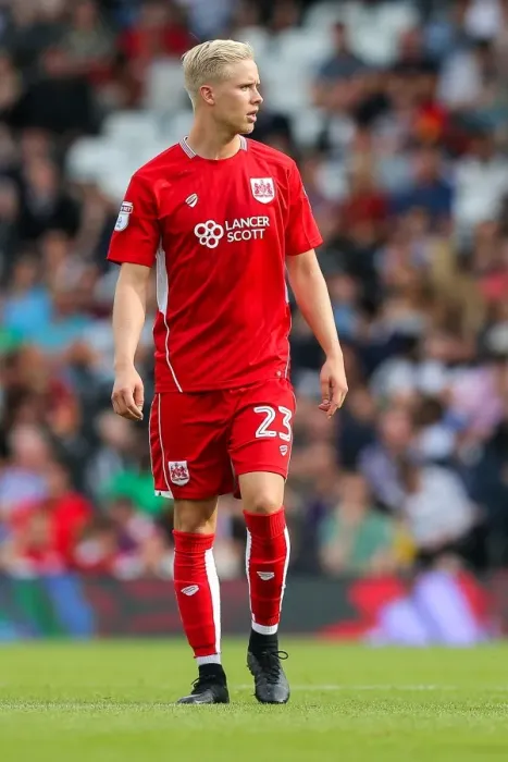 Framed Print : Hordur Magnusson Watching the Action: Fulham vs. Bristol City, Sky Bet EFL Championship Framed Print : Hordur Magnusson Watching the Action: Fulham vs. Bristol City, Sky Bet EFL Championship