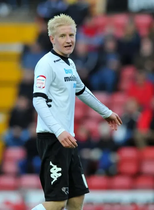 Framed Print : Will Hughes in Action: Derby County vs. Bristol City, Championship Football Match, Ashton Gate Stadium (15th December 2012)