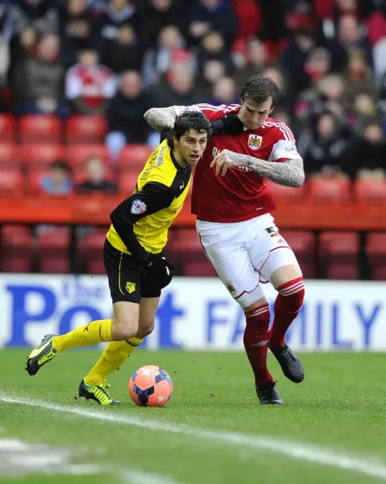 Framed Print : Intense Battle for Ball Possession: Aden Flint vs. Diego Fabbrini - FA Cup Third Round, Bristol City vs. Watford