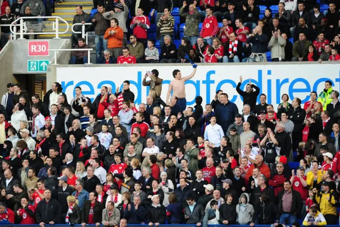 Framed Print : The Intense Football Rivalry: Reading vs. Bristol City - Season 08-09