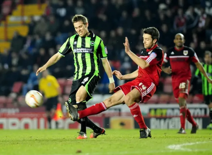 Framed Print : Intense Npower Championship Clash: Cole Skuse Tackles Dean Hammond (Bristol City vs Brighton & Hove Albion)