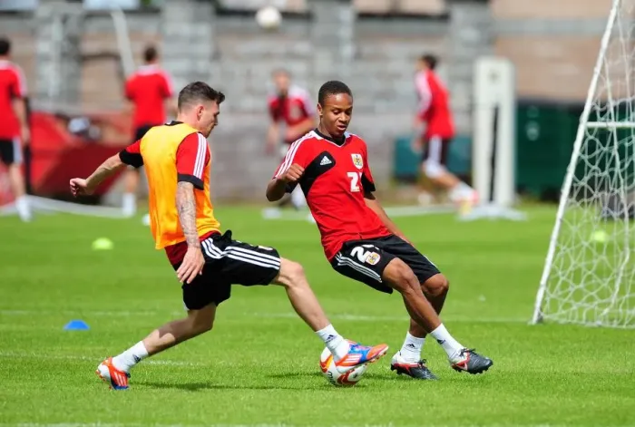 Framed Print : Intense Training Showdown: A Battle for the Ball - Bobby Reid vs. Paul Anderson Framed Print : Intense Training Showdown: A Battle for the Ball - Bobby Reid vs. Paul Anderson