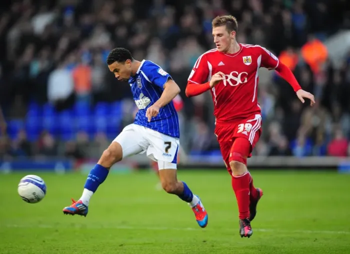 Framed Print : Ipswich Town's Carlos Edwards Outmuscles Bristol City's Chris Wood in March 2012 Clash at Portman Road Framed Print : Ipswich Town's Carlos Edwards Outmuscles Bristol City's Chris Wood in March 2012 Clash at Portman Road