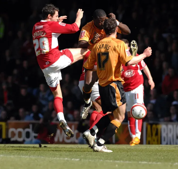Framed Print : Ivan Sproule in Action: Bristol City vs. Wolverhampton Wanderers Framed Print : Ivan Sproule in Action: Bristol City vs. Wolverhampton Wanderers