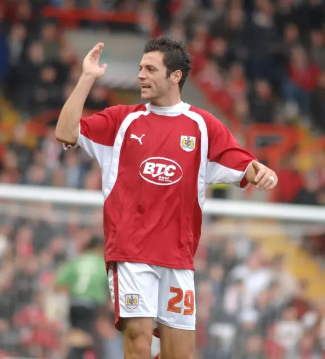 Framed Print : Ivan Sproule in Action: Bristol City vs Stoke City