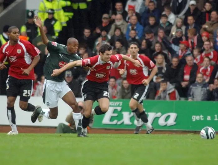 Framed Print : Ivan Sproule in Action: Plymouth vs. Bristol City