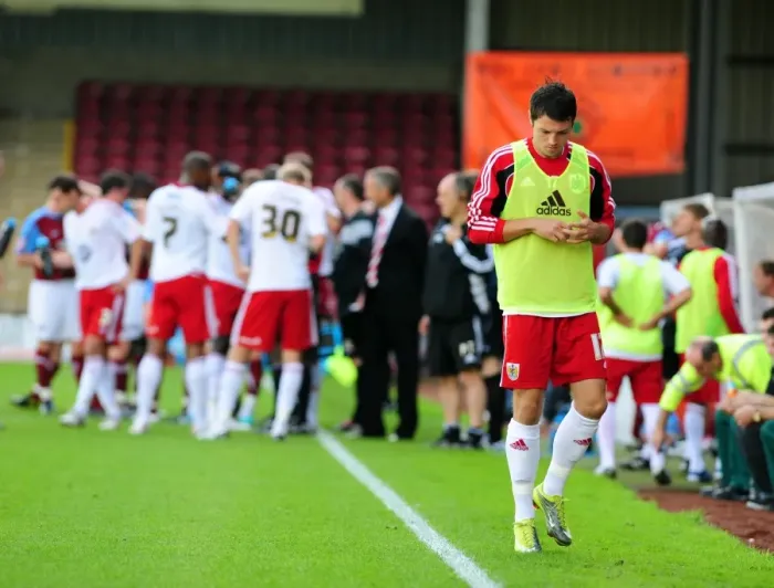 Framed Print : Ivan Sproule in Action: Scunthorpe United vs. Bristol City, Championship 2010