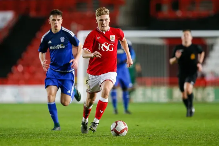 Framed Print : Jake Andrews Star Performance: Bristol City U18s vs Cardiff City U18s (FA Youth Cup Third Round) - Ashton Gate Stadium