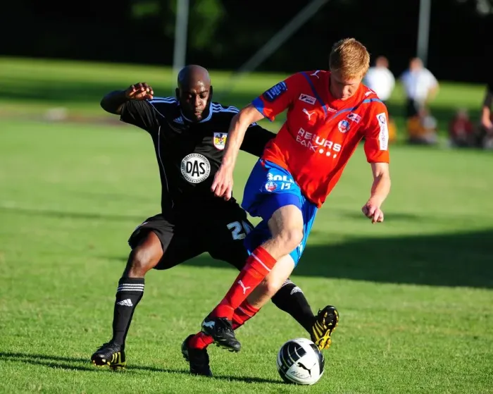 Framed Print : Jamal Campbell-Ryce Fights for Possession: Helsingborgs IF vs. Bristol City Framed Print : Jamal Campbell-Ryce Fights for Possession: Helsingborgs IF vs. Bristol City