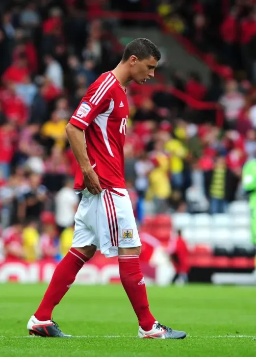 Framed Print : James Wilson in Action: Bristol City vs Portsmouth, Championship Match at Ashton Gate Stadium (2011)