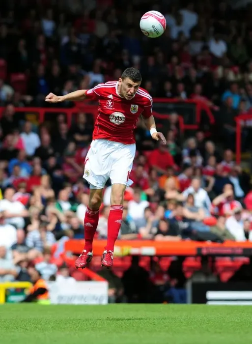 Framed Print : James Wilson in Action: Championship Clash between Bristol City and Hull City at Ashton Gate Stadium (07 / 05 / 2011) Framed Print : James Wilson in Action: Championship Clash between Bristol City and Hull City at Ashton Gate Stadium (07 / 05 / 2011)