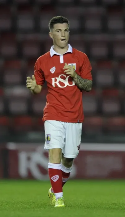 Framed Print : Jamie Horgan in Action: Bristol City U21s vs Crystal Palace U21s at Ashton Gate Framed Print : Jamie Horgan in Action: Bristol City U21s vs Crystal Palace U21s at Ashton Gate