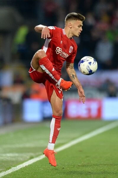 Jamie Paterson of Bristol City in Action Against Cardiff City, Sky Bet Championship (October 14, 2016)