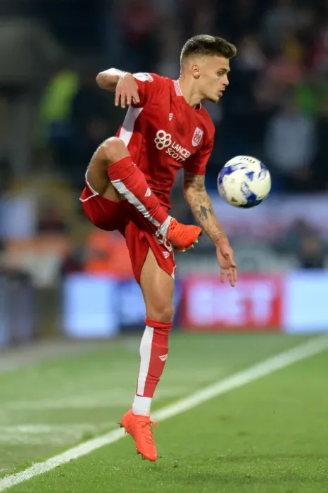 Framed Print : Jamie Paterson of Bristol City in Action Against Cardiff City, Sky Bet Championship (October 14, 2016)