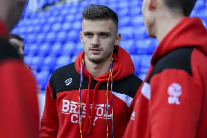 Framed Print : Jamie Paterson of Bristol City Supports Stonewall UK with Rainbow Laces at Reading's Majedski Stadium, Championship Match Framed Print : Jamie Paterson of Bristol City Supports Stonewall UK with Rainbow Laces at Reading's Majedski Stadium, Championship Match
