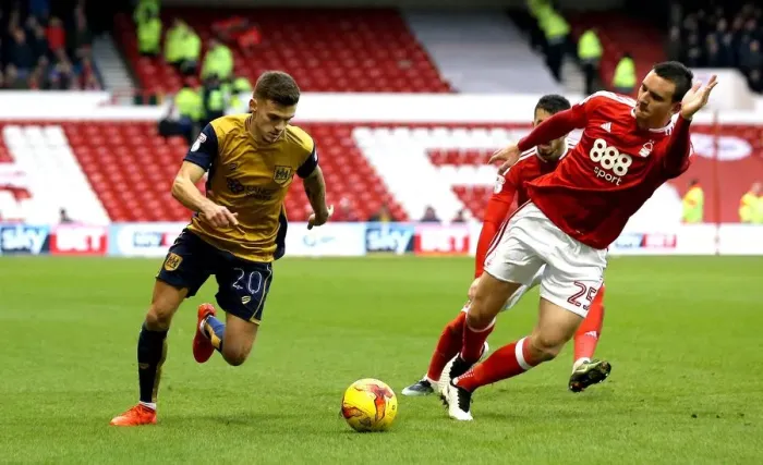 Framed Print : Jamie Paterson Darts Past Jack Hobbs: Nottingham Forest vs. Bristol City, 2017 Framed Print : Jamie Paterson Darts Past Jack Hobbs: Nottingham Forest vs. Bristol City, 2017
