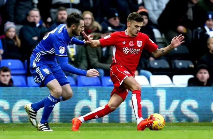 Framed Print : Jamie Paterson vs. Jonathan Grounds Clash: Birmingham City vs. Bristol City, 2016 Framed Print : Jamie Paterson vs. Jonathan Grounds Clash: Birmingham City vs. Bristol City, 2016
