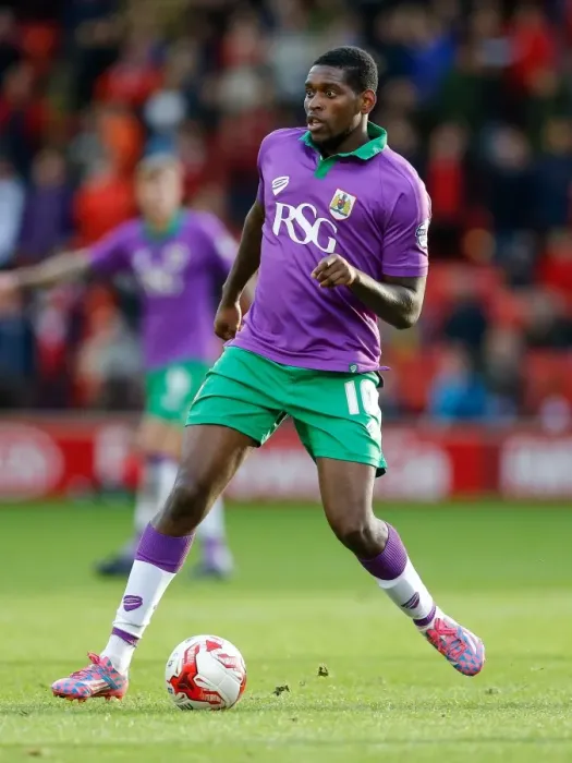 Framed Print : Jay Emmanuel-Thomas in Action: Barnsley vs. Bristol City Football Match (2014)