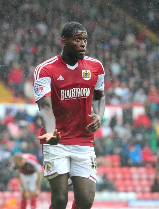 Framed Print : Jay Emmanuel-Thomas in Action: Bristol City vs. Wolves, Sky Bet League One, 2013 Framed Print : Jay Emmanuel-Thomas in Action: Bristol City vs. Wolves, Sky Bet League One, 2013