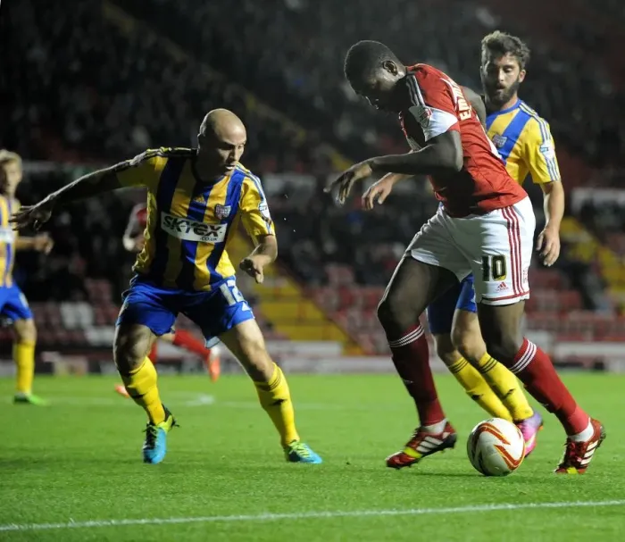 Framed Print : Jay Emmanuel-Thomas in Action: Bristol City vs. Brentford, Sky Bet League One, 2013