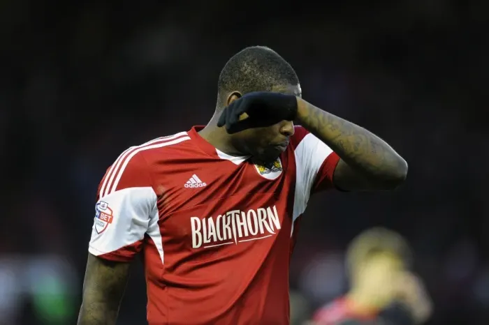 Framed Print : Jay Emmanuel-Thomas in Action: Bristol City vs. Carlisle United, Sky Bet League One, 2014