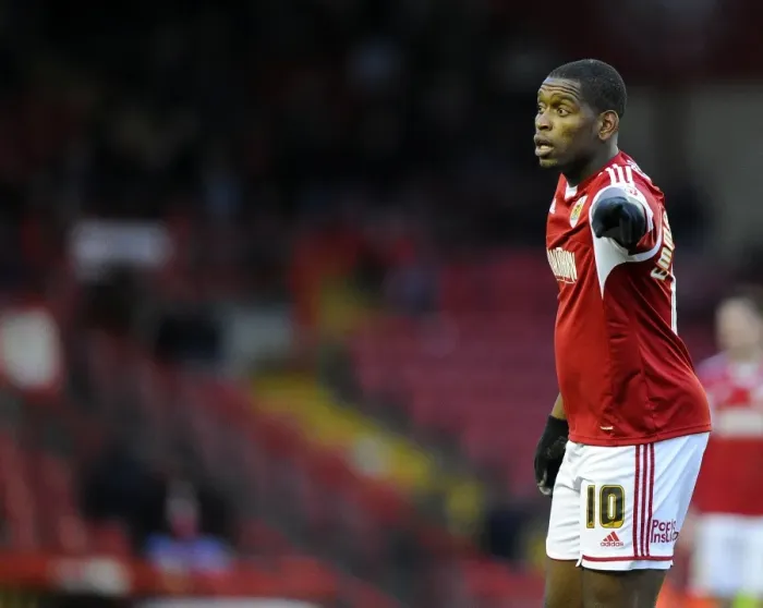 Framed Print : Jay Emmanuel-Thomas in Action: Bristol City vs. Carlisle United, Sky Bet League One (2014)