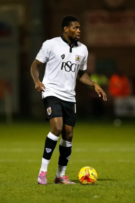 Framed Print : Jay Emmanuel-Thomas in Action: Crewe Alexandra vs. Bristol City, 2014 Framed Print : Jay Emmanuel-Thomas in Action: Crewe Alexandra vs. Bristol City, 2014