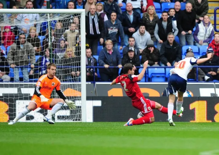 Framed Print : Jay Spearing Scores the Winner: Bolton Wanderers vs. Bristol City, Championship 2012 Framed Print : Jay Spearing Scores the Winner: Bolton Wanderers vs. Bristol City, Championship 2012