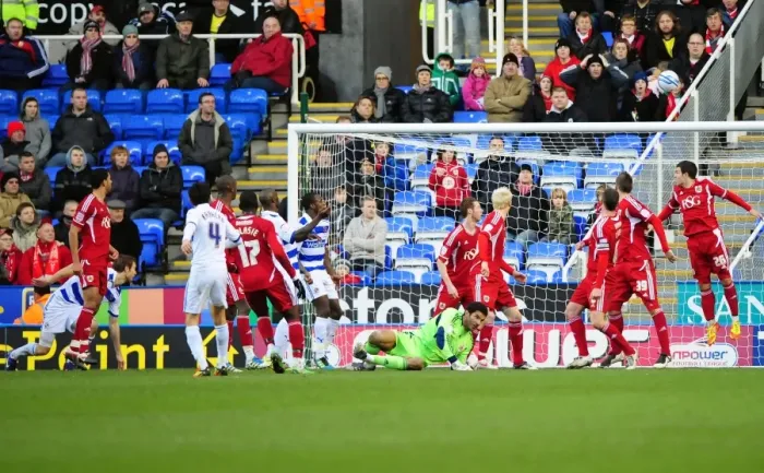 Framed Print : Jem Karacan Capitalizes on David James Error: Stunning Goal in Championship Showdown between Reading and Bristol City (28 / 01 / 2012) Framed Print : Jem Karacan Capitalizes on David James Error: Stunning Goal in Championship Showdown between Reading and Bristol City (28 / 01 / 2012)