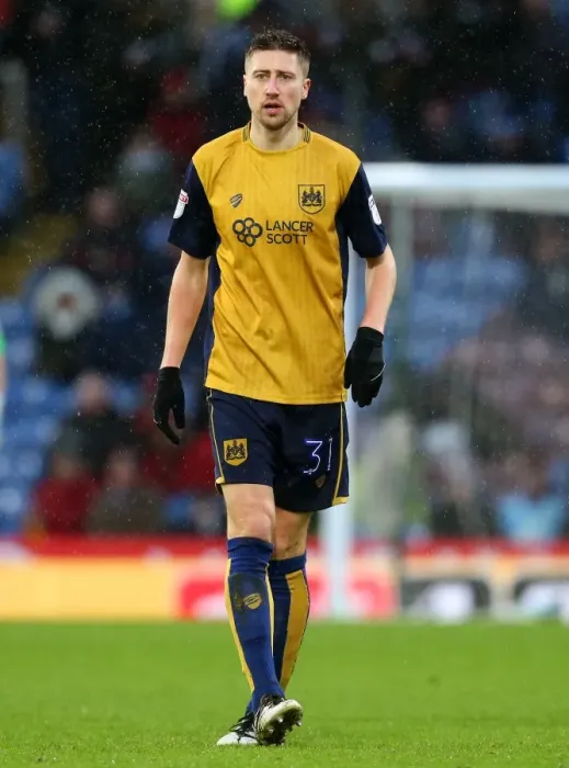 Framed Print : Jens Hegeler of Bristol City in Action against Burnley at Turf Moor, FA Cup Fourth Round Framed Print : Jens Hegeler of Bristol City in Action against Burnley at Turf Moor, FA Cup Fourth Round