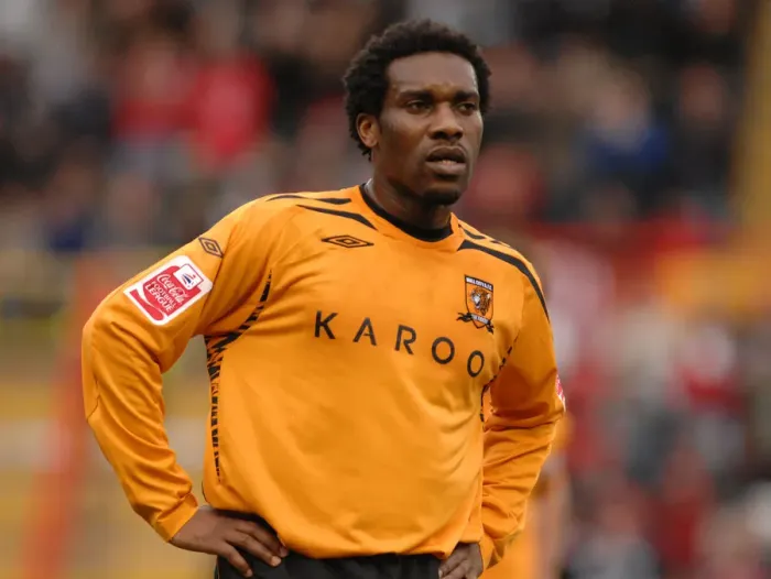 Framed Print : JJ Okocha in Action: Bristol City vs Hull City Framed Print : JJ Okocha in Action: Bristol City vs Hull City
