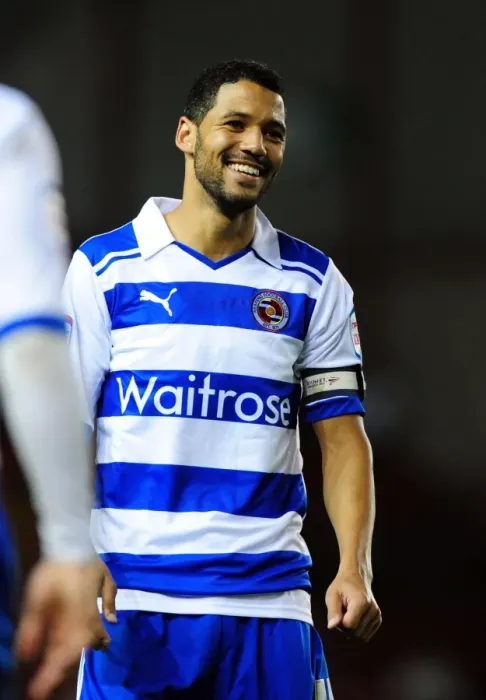 Framed Print : Jobi McAnuff of Reading in Action against Bristol City in Championship Match, September 27, 2011 Framed Print : Jobi McAnuff of Reading in Action against Bristol City in Championship Match, September 27, 2011