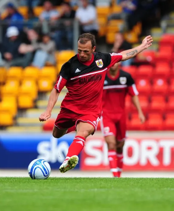 Framed Print : Jody Morris Returns: St Johnstone vs. Bristol City Pre-Season Friendly, McDiarmid Park, Perth - July 2012