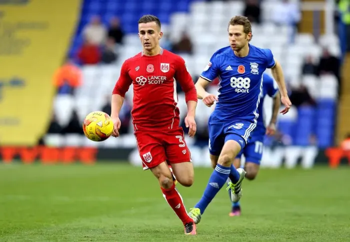 Framed Print : Joe Bryan Bolts Past Defenders in Birmingham City vs. Bristol City Championship Clash